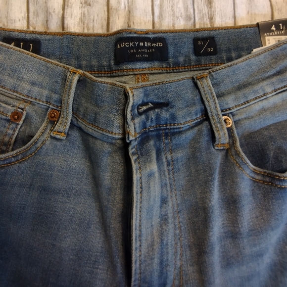 SALE. NWT Lucky Brand Jeans 411 Athletic Taper 3 way stretch - Picture 2 of 7